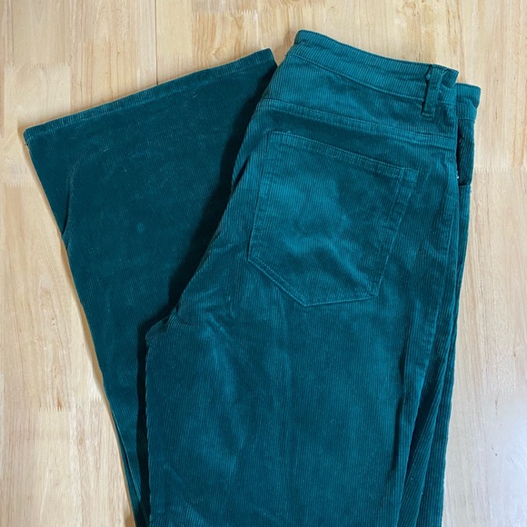 H&M Green wide-leg corduroy, size 12, worn twice - Picture 1 of 1